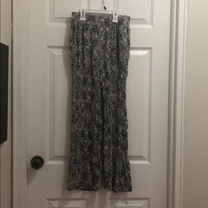 Eccentric bell bottom pants